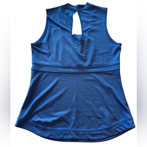 Lululemon Blue Mesh Racerback Tank Top | Built-In Bra | Size 6 0045 - Picture 4 of 8